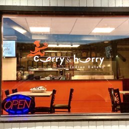 Very clean storefront Very clean storefront