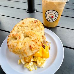 Lake Life Cafe