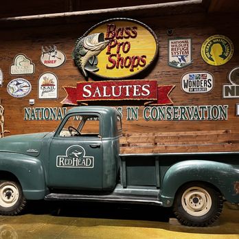 Big Cypress Lodge - Inside of bass pro shop - Hotels Near Me - Memphis, Tennessee Big Cypress Lodge - Inside of bass pro shop - Hotels Near Me - Memphis, Tennessee