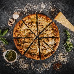 Mr. Pizza - Pesto Chicken Pizza
(pesto sauce, chicken, mushroom)
