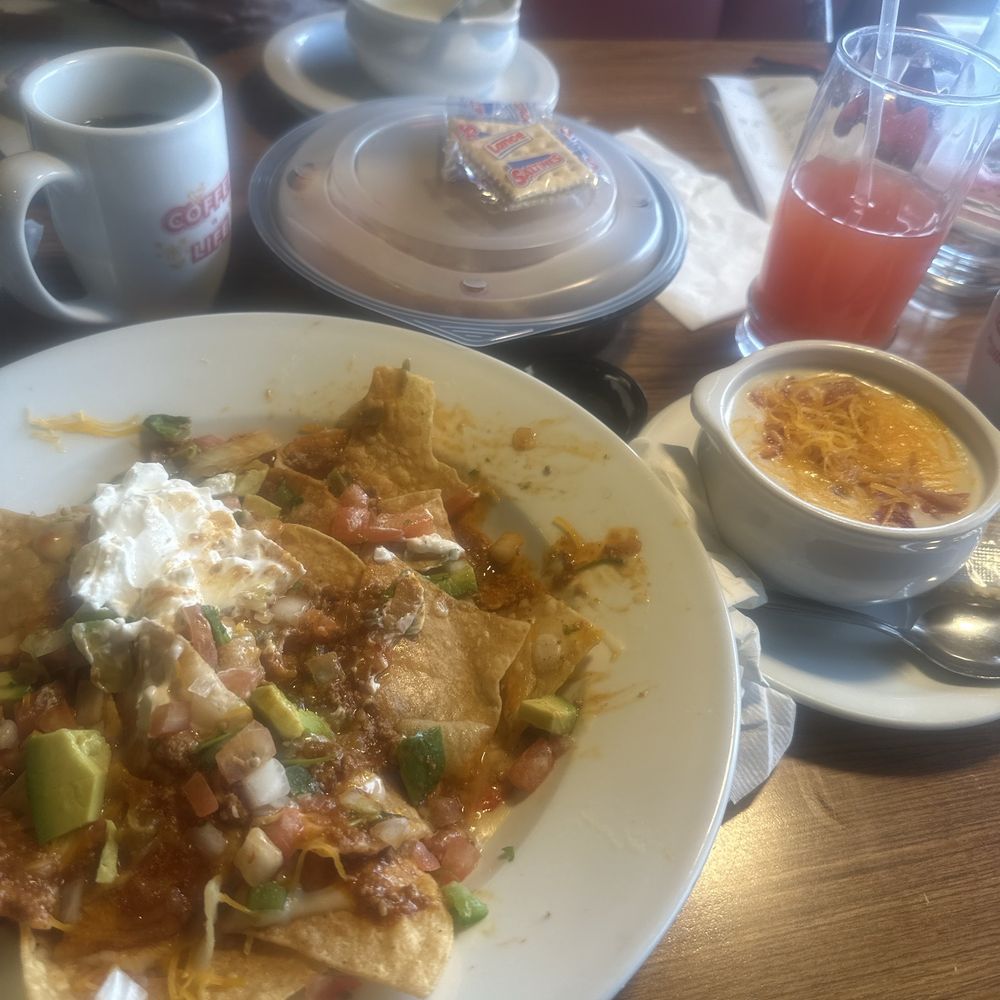 Denny's - These are the best nachos that their nachos which are very very very good wanna think their waitress againTtemaine f - Diners Near Me - Barstow, California Denny's - These are the best nachos that their nachos which are very very very good wanna think their waitress againTtemaine f - Diners Near Me - Barstow, California
