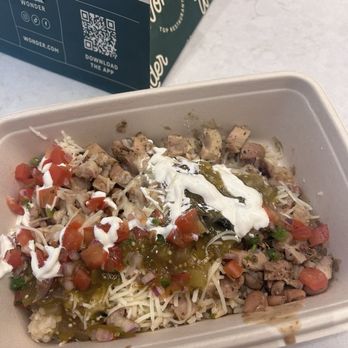 Wonder - Chicken bowl - Food Delivery Services Near Me - New York, New York Wonder - Chicken bowl - Food Delivery Services Near Me - New York, New York