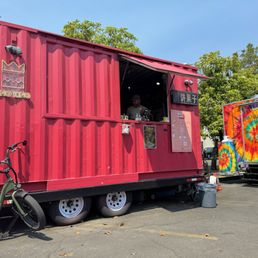 Bing King food trailer