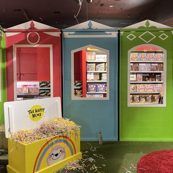 Hamleys - Toy Stores Near Me - London, XGL