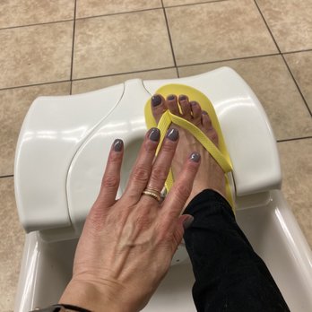 Long Lasting Nails - Gel mani, regular pedi - Nail Salons Near Me - Carson, California Long Lasting Nails - Gel mani, regular pedi - Nail Salons Near Me - Carson, California