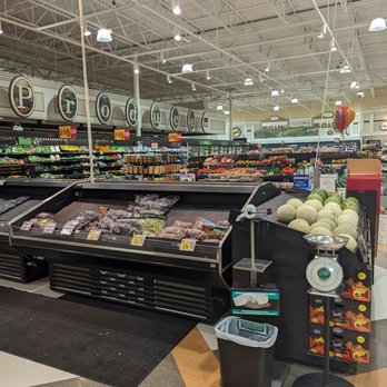 Harris Teeter - Grocery Near Me - Greenville, North Carolina