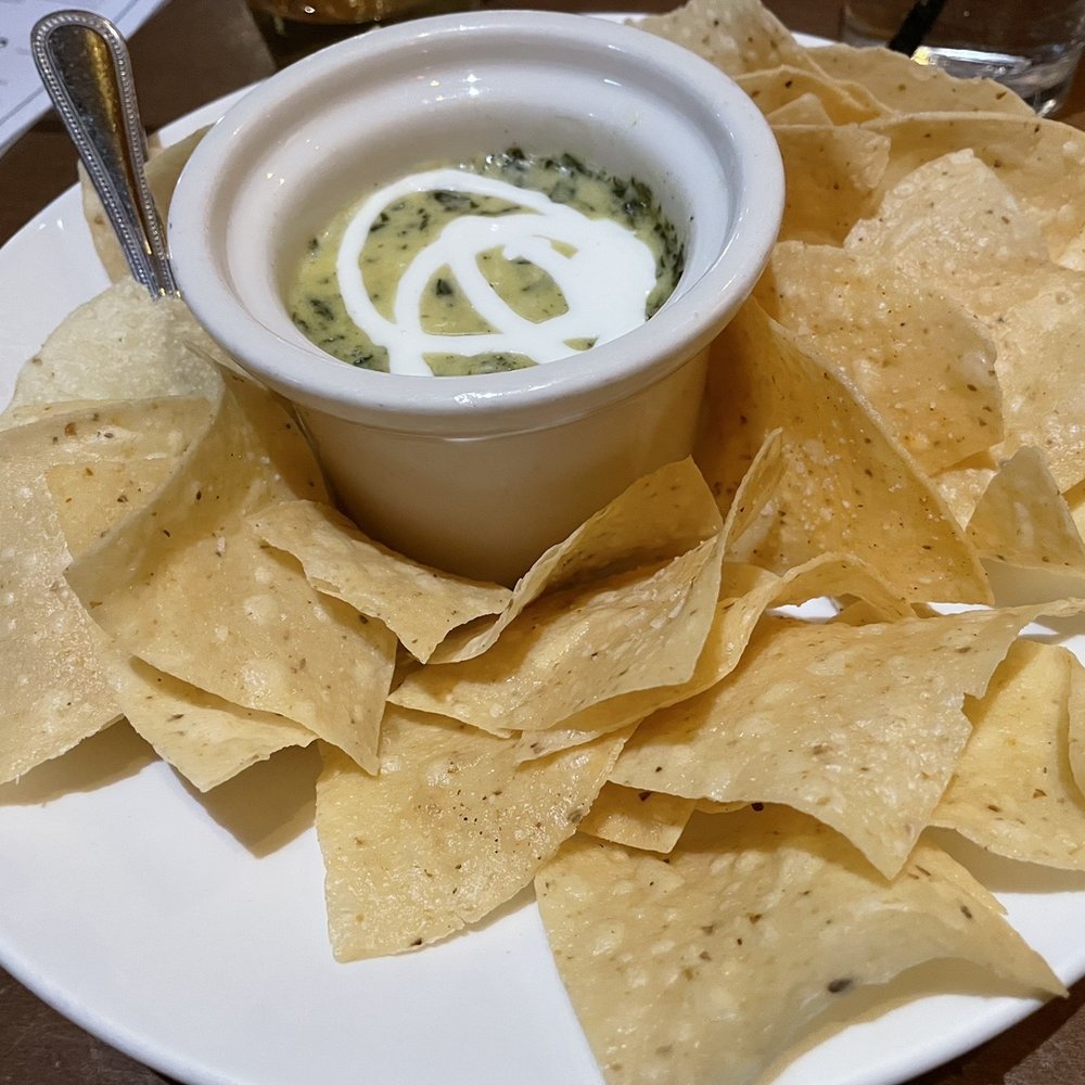 Houlihan's - Happy hour: spinach dip - Bars Near Me - Upper Arlington, Ohio