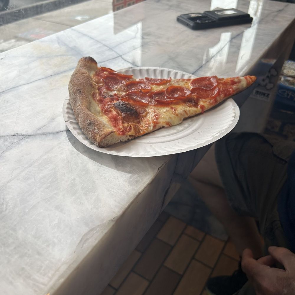 Joe's Pizza - Pizza Near Me - Miami, Florida