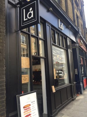 Lá Kitchen by null