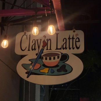Clay 'N Latte - Paint & Sip Near Me - Vista, California