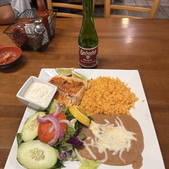 Los Molcajetes Mexican Restaurant - Salmon Filet Excellent - Mexican Near Me - Castro Valley, California Los Molcajetes Mexican Restaurant - Salmon Filet Excellent - Mexican Near Me - Castro Valley, California