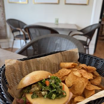 Matriarcha - Modern European Near Me - Jefferson City, Missouri