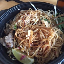 There is more burnt crispy noodles than shown. Must have been a off night. There is more burnt crispy noodles than shown. Must have been a off night.