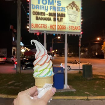 Tom's Dairy Freeze - Rainbow burst - Ice Cream & Frozen Yogurt Near Me - Etobicoke, Ontario Tom's Dairy Freeze - Rainbow burst - Ice Cream & Frozen Yogurt Near Me - Etobicoke, Ontario