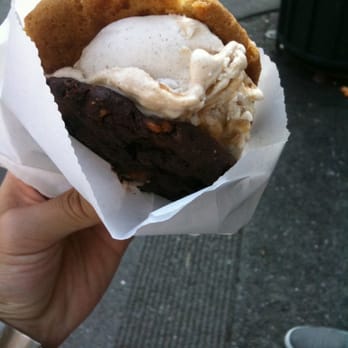 CREAM - Cinnamon caramel with snickerdoodle and turtle cookies - Desserts Near Me - Berkeley, California CREAM - Cinnamon caramel with snickerdoodle and turtle cookies - Desserts Near Me - Berkeley, California