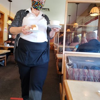Hynes Restaurant - Breakfast & Brunch Near Me - Moncton, New Brunswick