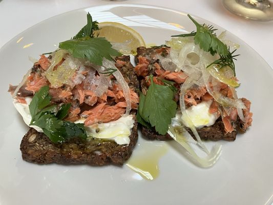 Bauman's on Oak by null