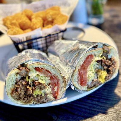 The Par Lounge and Deck by null