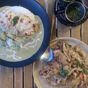 Hanuman Thai Eatery - Green curry and drunken noodles - Thai Near Me - Costa Mesa, California Hanuman Thai Eatery - Green curry and drunken noodles - Thai Near Me - Costa Mesa, California