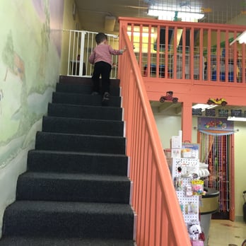 Lollipop Cuts - Upstairs waiting area - Hair Salons Near Me - Saratoga, California