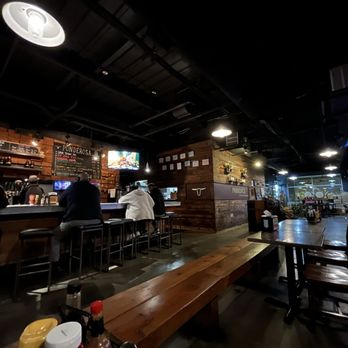 Ponderosa Brewing - Bar area - Breweries Near Me - Albuquerque, New Mexico