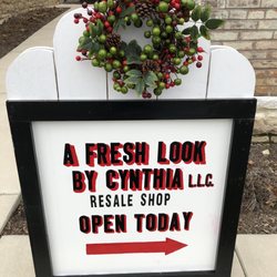 A Fresh Look by Cynthia - Sign out front