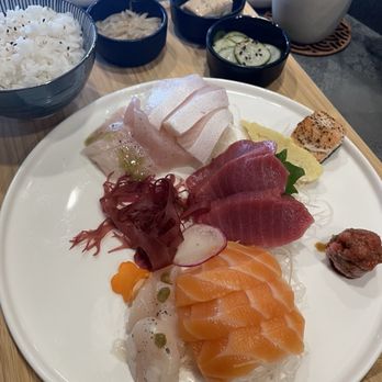 Akami Sushi - Japanese Near Me - North Hollywood, California Akami Sushi - Japanese Near Me - North Hollywood, California