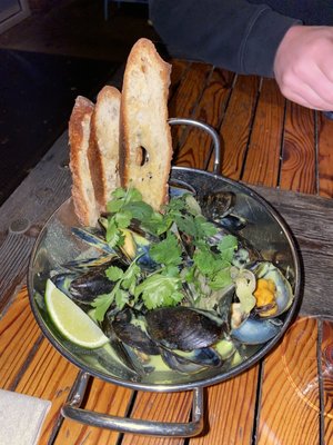Seabear Oyster Bar by null