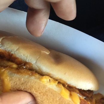 Sonic Drive-In - Chili Cheese Hotdog that seemed stale and microwaved as was floppy in eating. - Fast Food Near Me - Merced, California