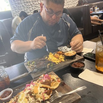 Compadres Cantina - Mexican Near Me - Ontario, California