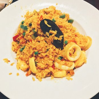 Chalan on the Beach - Arroz con Mariscos (Peruvian Paella) - Latin American Near Me - Miami Beach, Florida Chalan on the Beach - Arroz con Mariscos (Peruvian Paella) - Latin American Near Me - Miami Beach, Florida