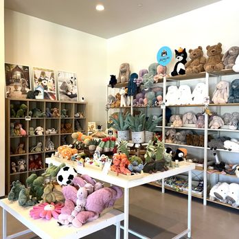 Jini Mini - Toy Stores Near Me - Tustin, California