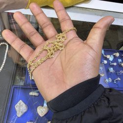 Select Gold and Silver By Elie - Really nice people in the store they do the best to match prices