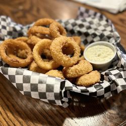 Pioneer Pub - Onion Rings