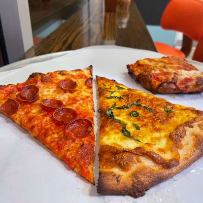 Secret Pizza by null