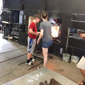 Sonoran Glass School - Heating up more glass - Art Schools Near Me - Tucson, Arizona Sonoran Glass School - Heating up more glass - Art Schools Near Me - Tucson, Arizona