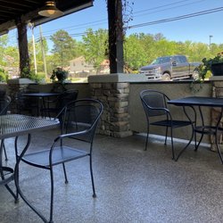 The Pita Stop Express - Outside seating