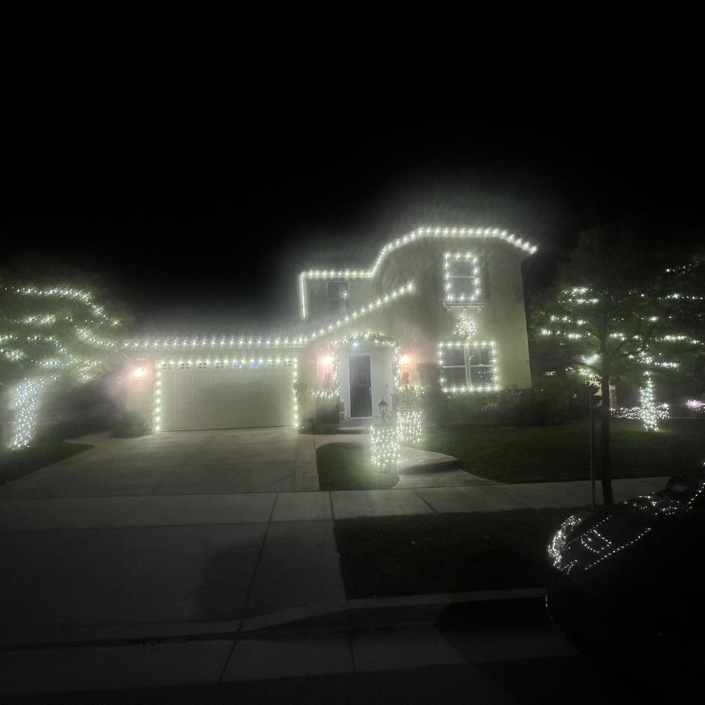 Jolly Elves - Holiday Decorating Services Near Me - El Segundo, California