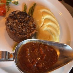 Trappers Inn - Roast of the Day.