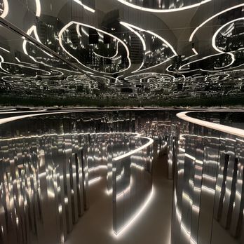 Superblue Miami - Mirror room - Art Museums Near Me - Miami, Florida Superblue Miami - Mirror room - Art Museums Near Me - Miami, Florida
