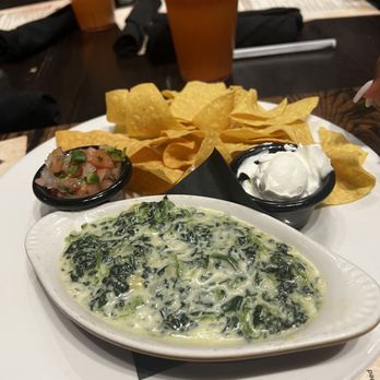 Local Goat - Spinach dip - New American Near Me - Pigeon Forge, Tennessee