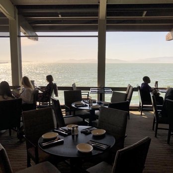 Skates On The Bay - Seafood Near Me - Berkeley, California