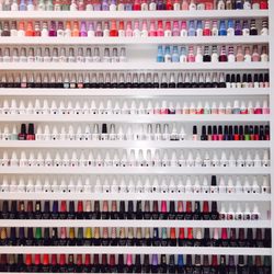 Creative Nails - We have 4 seasons of colors for my customer , know I'm excited to have cat eye colors too !