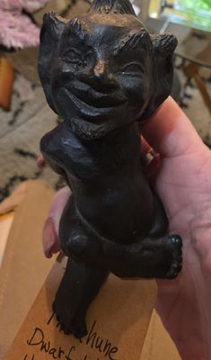 Lander Street Vintage by null