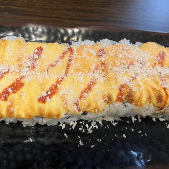 Kasagiri Restaurant - Volcano Roll - Sushi Bars Near Me - Tehachapi, California