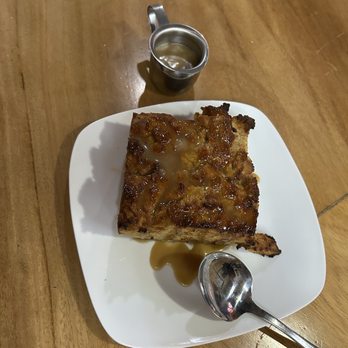Crave at Rock Springs - THE BEST BREAD PUDDING IN FLORIDA !  3 - American Near Me - Apopka, Florida