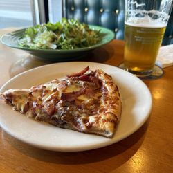 Main Street Pizza - Excellent food and great service.  don't miss the stop in Ashley , Rhode Island, right up the road from Misquamicut and watch Rhode Island