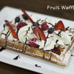 Kids Art & Café - Fruit Belgian Waffle