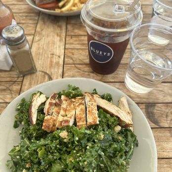 Blueys Kitchen - Kale Salad with Chicken Skirt steak sandwich Cold Brew - Cafes Near Me - Santa Monica, California Blueys Kitchen - Kale Salad with Chicken Skirt steak sandwich Cold Brew - Cafes Near Me - Santa Monica, California