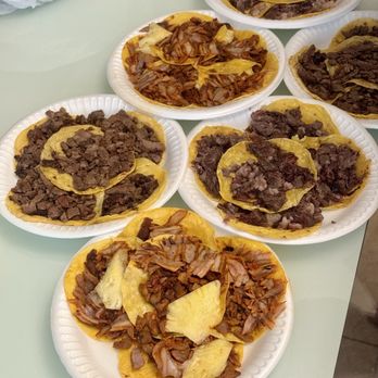 Taqueria Los Perrones - Food Stands Near Me - Sacramento, California Taqueria Los Perrones - Food Stands Near Me - Sacramento, California